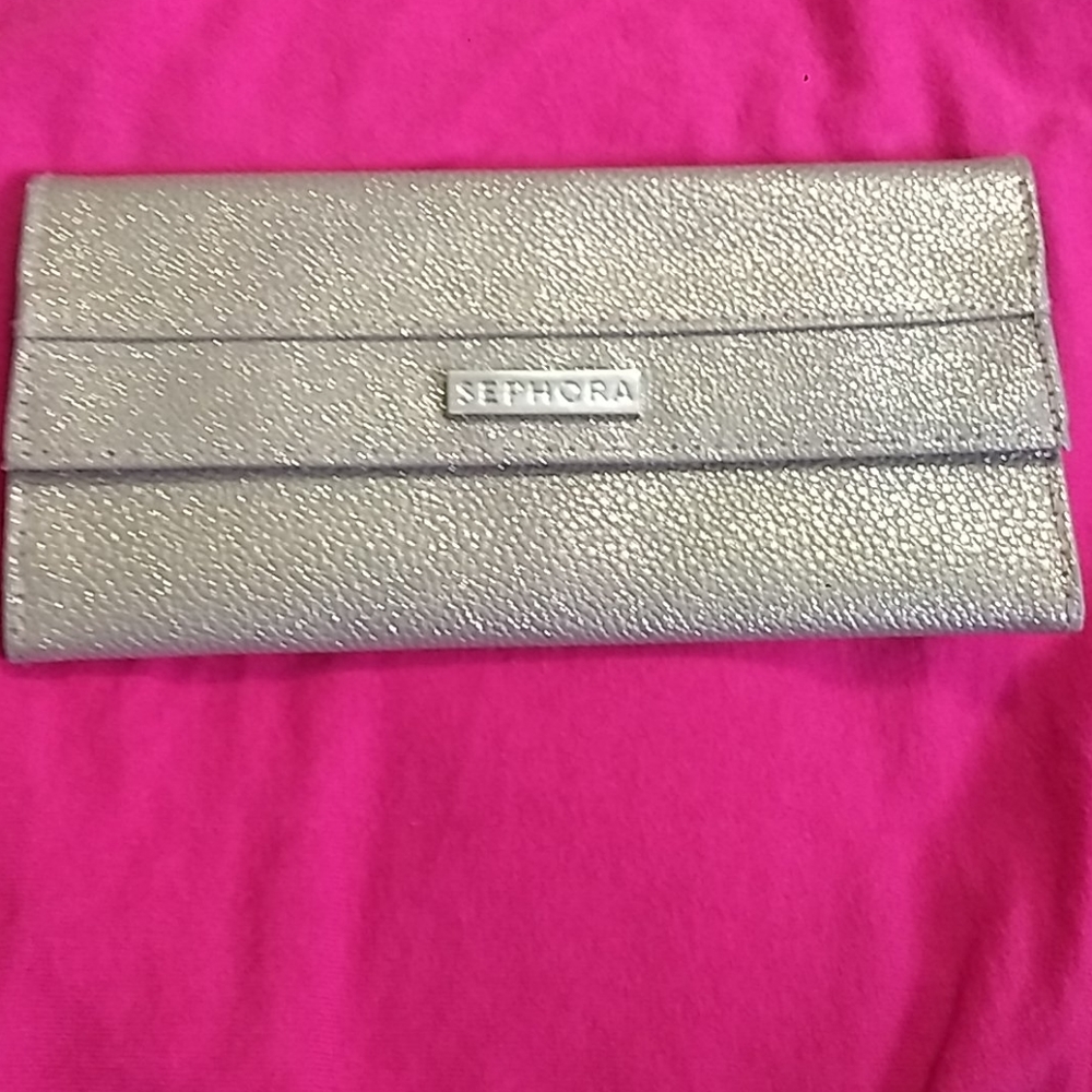 Sephora brush makeup wallet